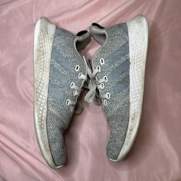 Adiads - Picture 3 of 3